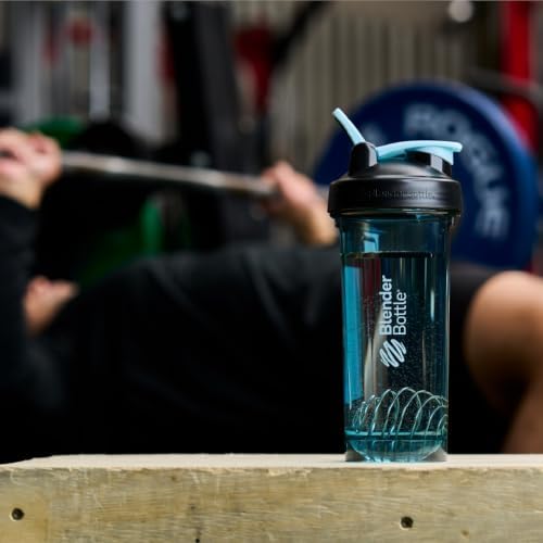 BlenderBottle ProSeries Tritan Shaker Bottle 28 oz Black/Blue - Image 6