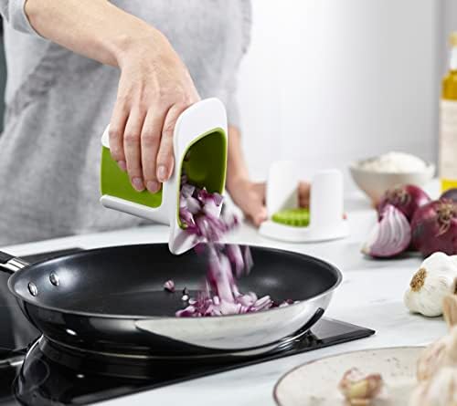 Joseph Joseph ChopCup Manual Vegetable Chopper and Dicer - Image 5