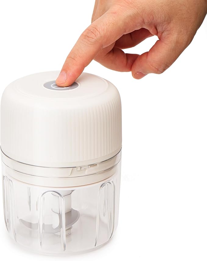 Electric Garlic Chopper, 250ML Food Chopper USB, Mini Vegetable Chopper, Garlic Mincer, Onion Chopper, Portable Small Food Processor (white), EDR00101