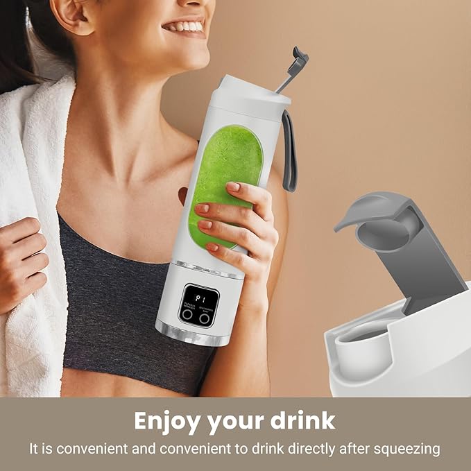 Portable Blender Personal Electric USB | 500ml Portable Juicer for Shakes and Smoothies | Small Blender for Mixing | Compact Convenient Versatile Kitchen Small Appliance for Home (White)