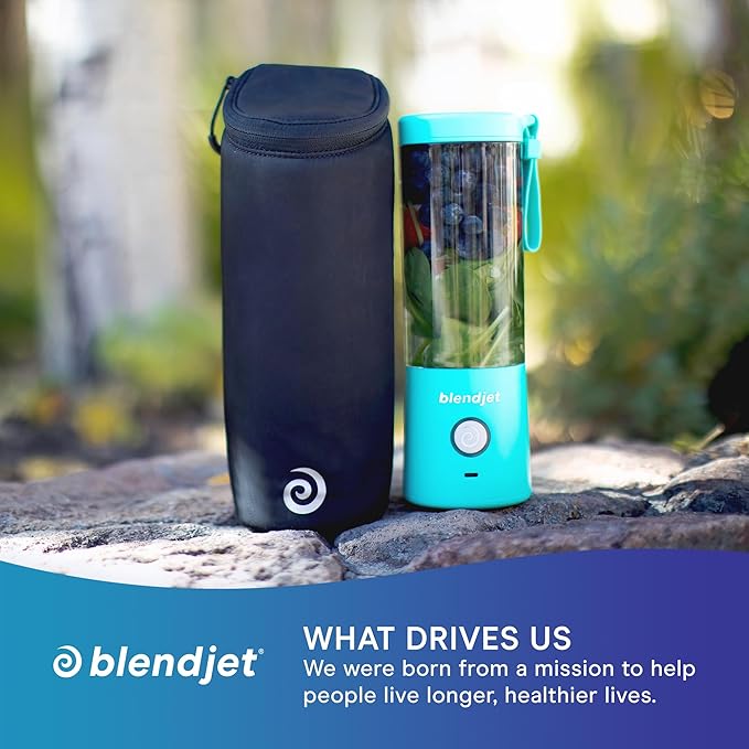BlendJet Jetsetter Protective Insulated Sleeve - Water-Repellent Materials for Hours of Insulation - Durable, Sleek & Functional with Built-In Wrist Strap for Travel