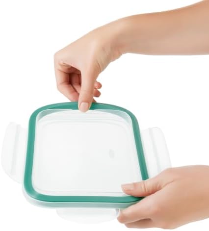 OXO Good Grips 8 Cup Smart Seal Airtight Glass Rectangle Container