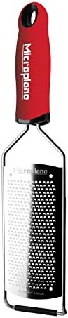 Microplane Gourmet Series Hand Held Cheese Grater (Fine, Red)