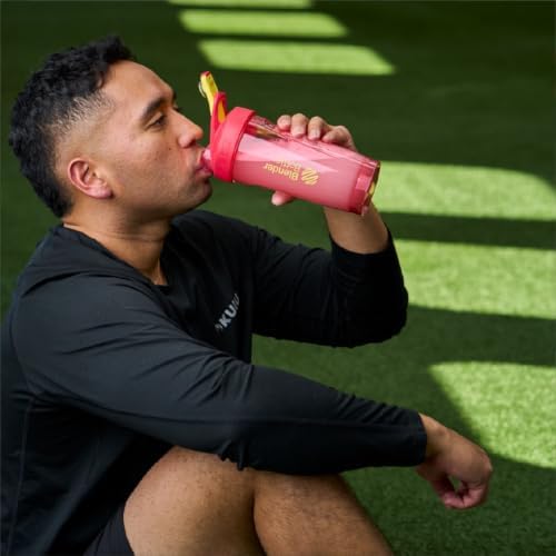 BlenderBottle Sport Flip Tritan Shaker Bottle 28 oz Electric Pink - Image 6