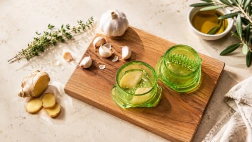 NexTrend Garlic Twister 4th Gen, green manual garlic mincer for ginger, herbs and nuts - Image 4
