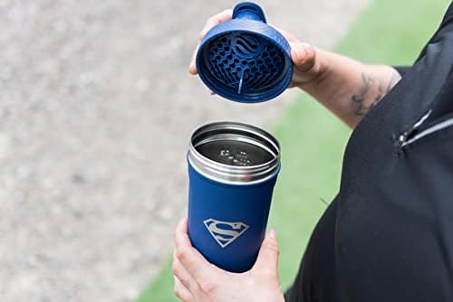 Smartshake DC COMICS Reforce Stainless Steel Protein Shaker Bottle 900 ml | 30 oz - Leakproof Screw-on Lid - BPA Free – Unisex - Non Insulated - Superman Logo - Image 2