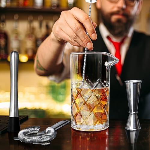 Cocktail Mixing Glass Set,Bar Mixing Set with 20oz Crystal Thick Bottom Glass,Spoon, Jigger,Strainer and Muddle,5 Pieces Cocktail Mixing Glass Kits Perfect for Amateurs and Bartenders