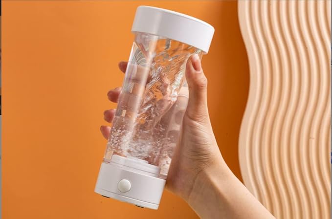 Shaker Bottles for Protein Shakes Mixes, Automatic Coffee Stirring Cup, Portable Mixer Cups and Blender Bottles Battery Powerful Mixer Cup 15 oz,Food grade material (White)