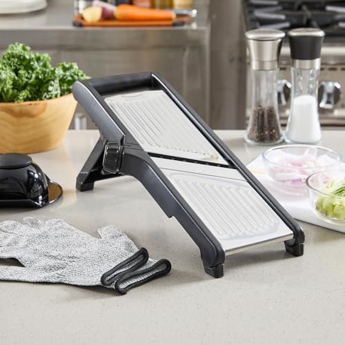 Restaurantware Stainless Steel Adjustable Mandoline Slicer, Gloves, 1 Count - Image 4