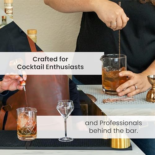 Cocktail Mixing Glass, Diamond Cut Stirring Pitcher, 18 Oz