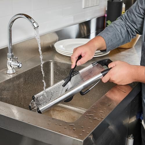Restaurantware Adjustable Stainless Steel Mandoline Slicer with Guard, 1 Ct - Image 6