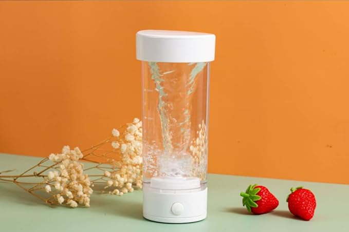 Shaker Bottles for Protein Shakes Mixes, Automatic Coffee Stirring Cup, Portable Mixer Cups and Blender Bottles Battery Powerful Mixer Cup 15 oz,Food grade material (White)