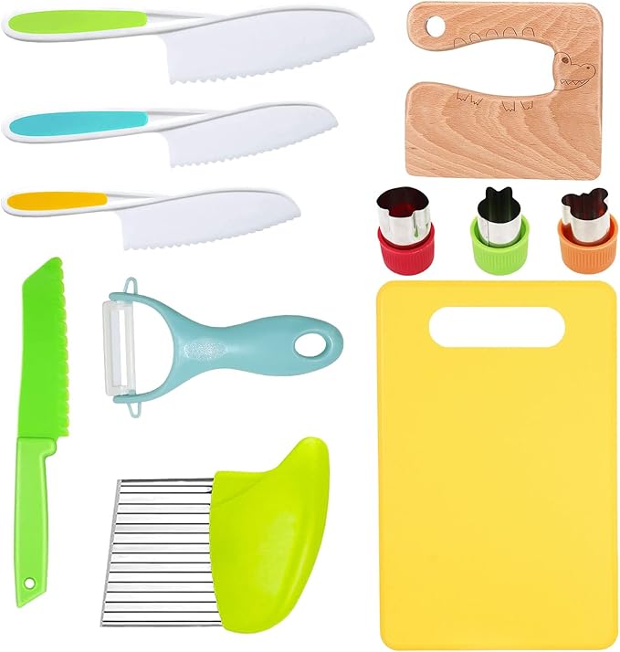 RISICULIS 11 Pieces Wooden Kids Kitchen Knife, Kids Kitchen Set Include Wood Knife, Serrated Edges Plastic Toddler Knife, Kids Kitchen Accessories, Montessori Cooking Christmas Gifts for Boys Girls