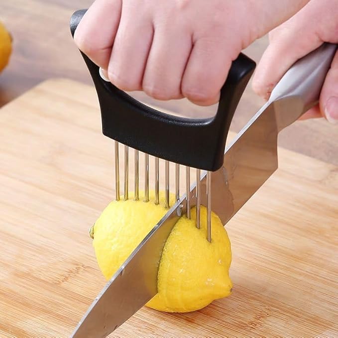 Onion Holder for Slicing, Lemon Slicer Cutter, Food Vegetable Chopper Assistant Tool for Meat, Potato and Tomato (Red, 1PCS)