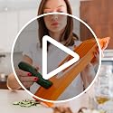 Mandoline Slicer V1 (Basis Set) • V-Slicer with 2 Inserts & Fruit Holder • Adjustable Kitchen Slicer for Vegetables & Fruits • Vegetable Cutter • 3 Thickness Settings • Color: Red