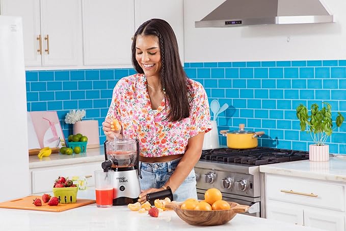 magic bullet Mini Juicer, Countertop Space-Saving, 2" Feed Chute for Fruits and Vegetables, 400W, Compact Design, Black/Silver, MBJ10100