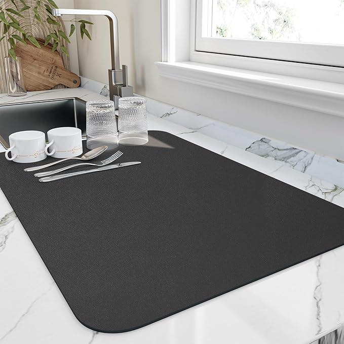HotLive Dish Drying Mat for Kitchen Counter, Heat Resistant Drainer Mats with Non-slip Rubber Backed, Hide Stain Kitchen Super Absorbent Draining Mat, Easy to Clean Dish Rack Pad, Black 18"x28"