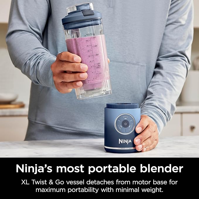 Ninja BC251NV Blast Max Personal Cordless Blender for Smoothies, Blend, Ice Crush, 22 oz. Twist & Go Vessel, Navy - Certified Refurbished