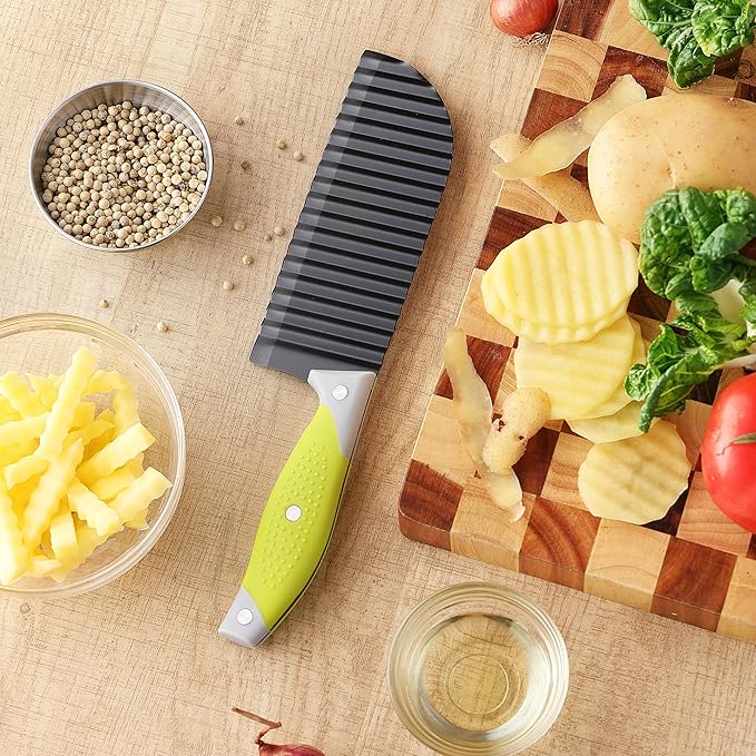 VRUIFA French Fry Cutter for Wave Fries, Crinkle Cutter for Veggies, Potatoes, Cucumber, Carrot and Fruit, with Non-slip Handle, Dishwasher Safe